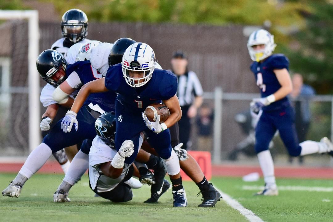Justin-Siena football